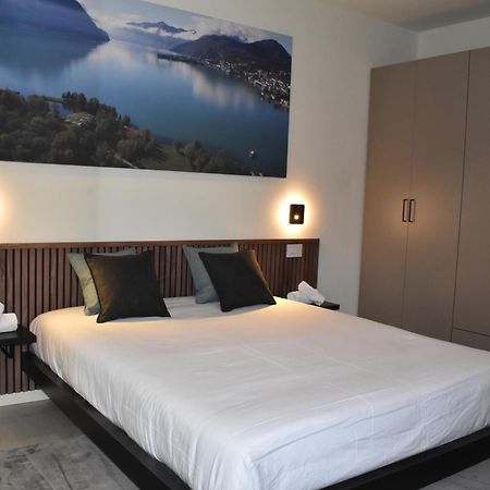 Baia Delle Rose Via Roma 111 Apartment Costa Volpino Ngoại thất bức ảnh