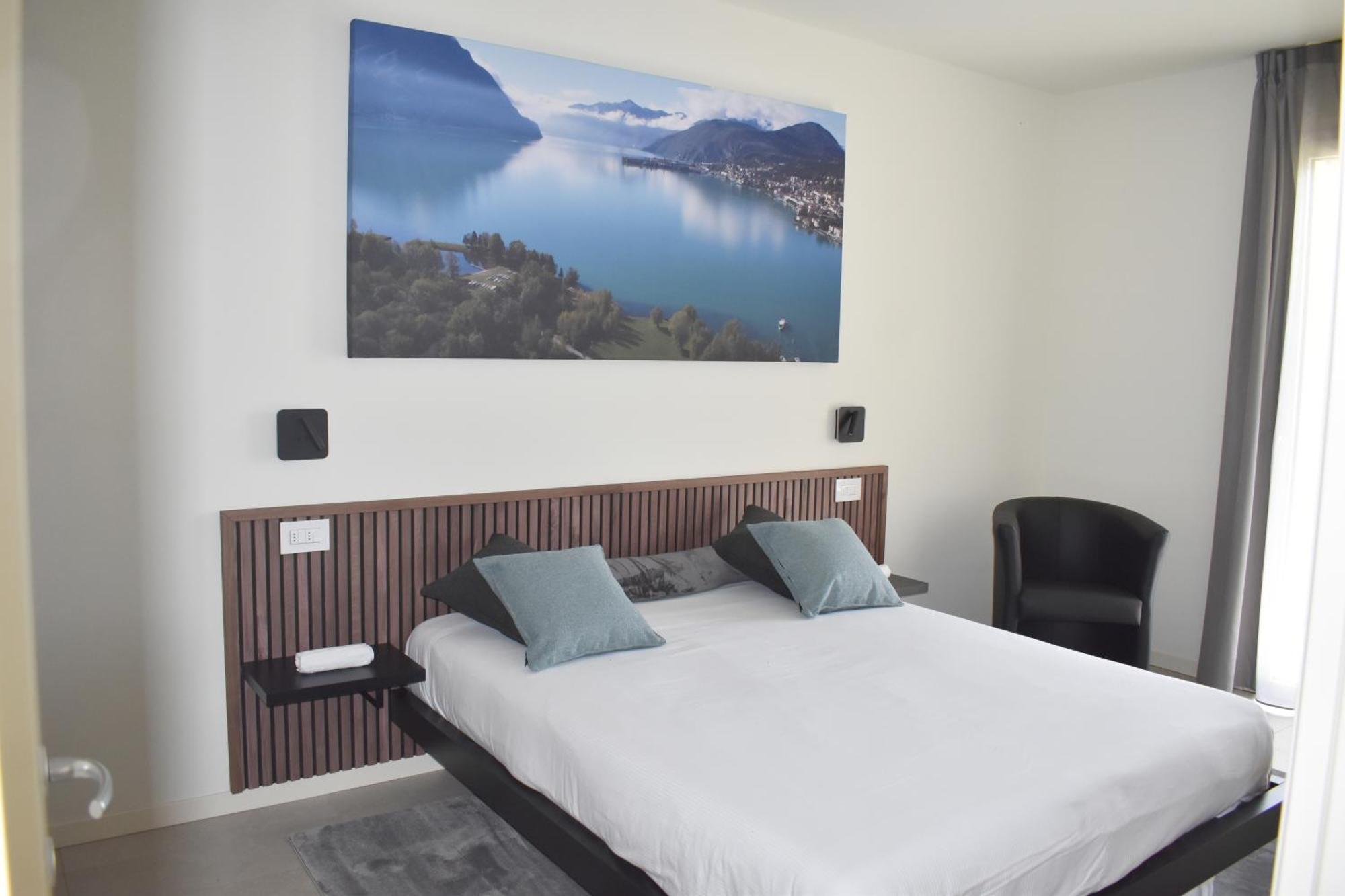 Baia Delle Rose Via Roma 111 Apartment Costa Volpino Ngoại thất bức ảnh