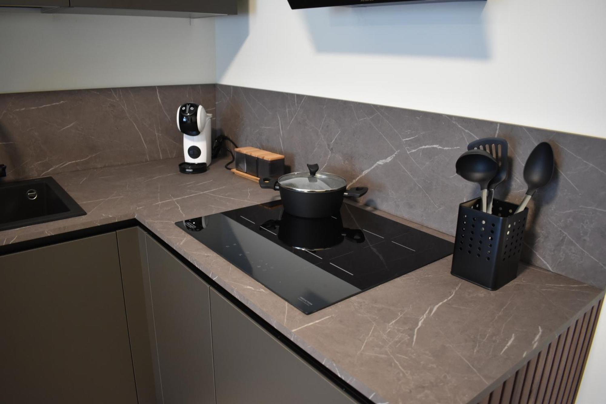 Baia Delle Rose Via Roma 111 Apartment Costa Volpino Ngoại thất bức ảnh