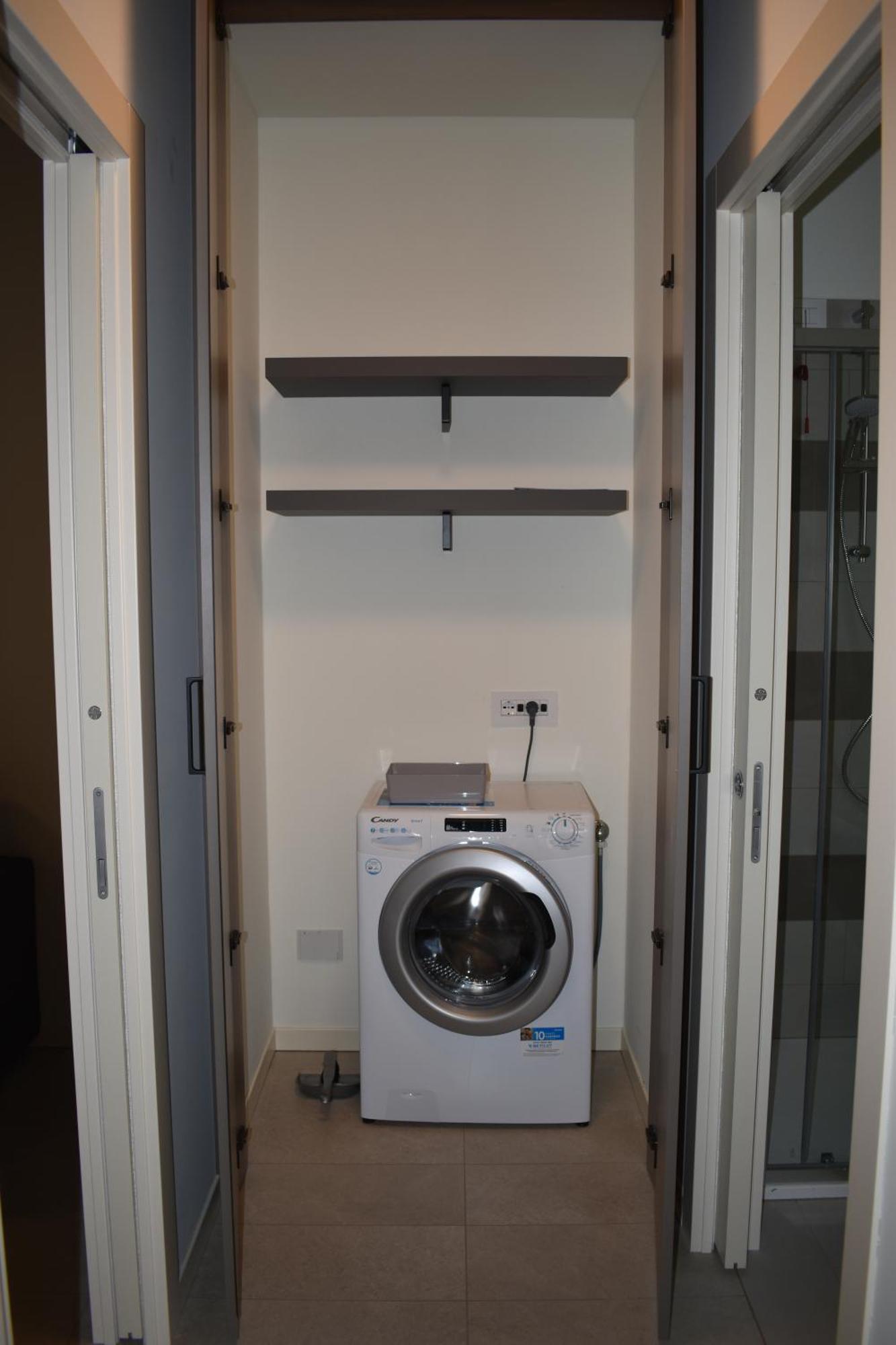 Baia Delle Rose Via Roma 111 Apartment Costa Volpino Ngoại thất bức ảnh